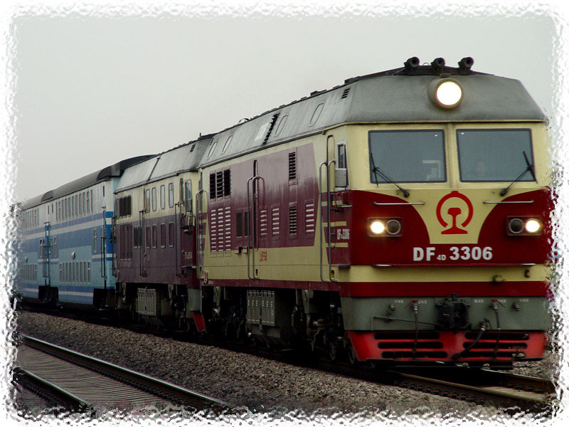 DF4D 3306.jpg